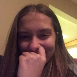 Meet your Posher, Leah